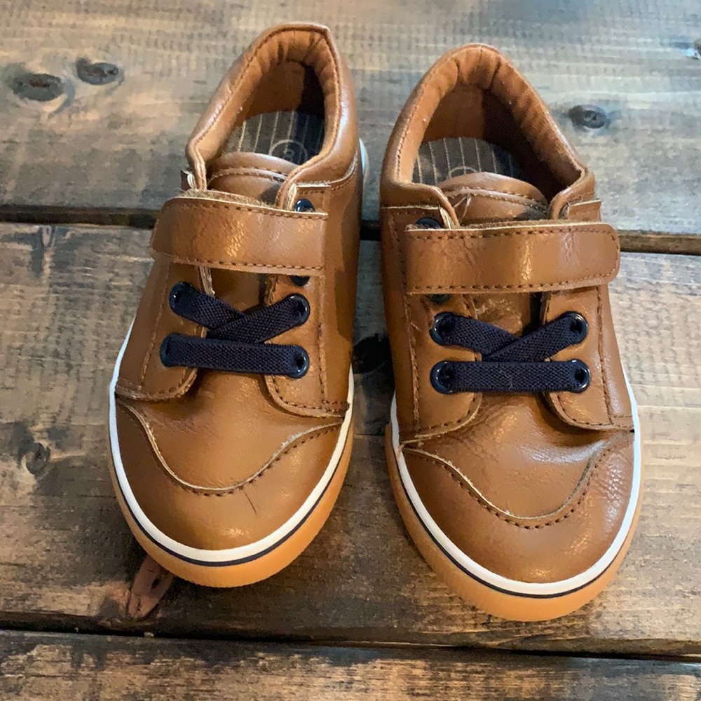 🛍Host Pick 4/2/21🛍 Cat and Jack size 8 shoes